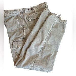 American Eagle Outfitters Khaki Green Flex Trousers